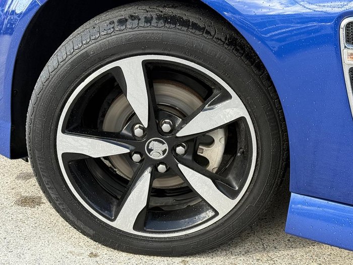 2017 Holden Commodore SV6 VF Series II MY17 Slipstream Blue