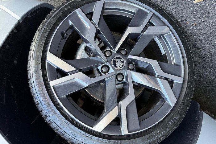 2025 SKODA Karoq 110TSI Sportline