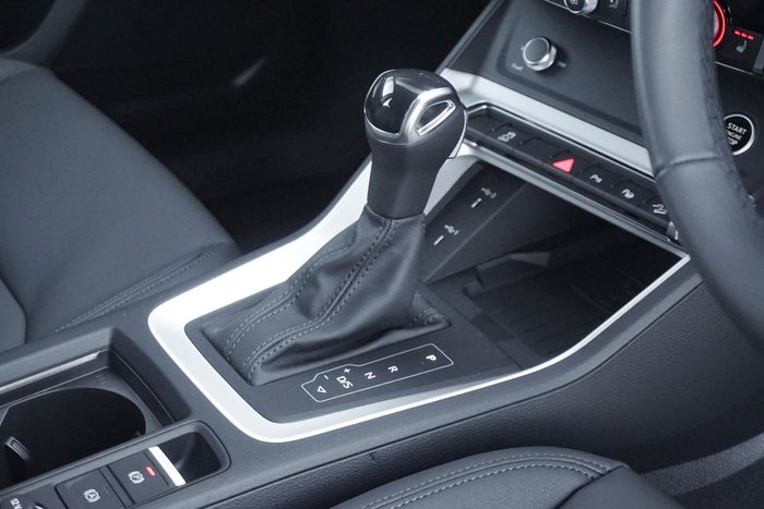 2025 Audi Q3 35 TFSI