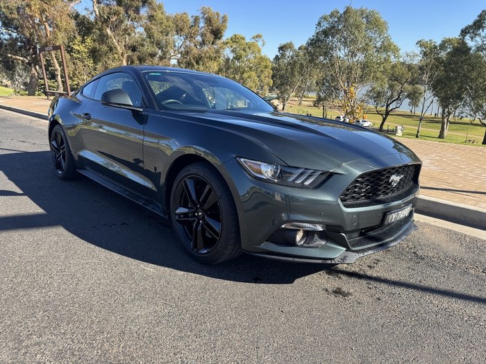 2015 Ford Mustang Fastback SelectShift