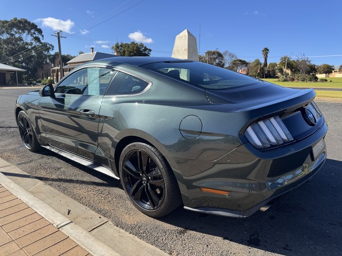 2015 Ford Mustang Fastback SelectShift