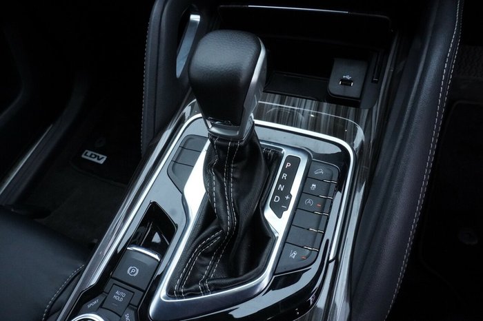 2024 LDV D90 Executive