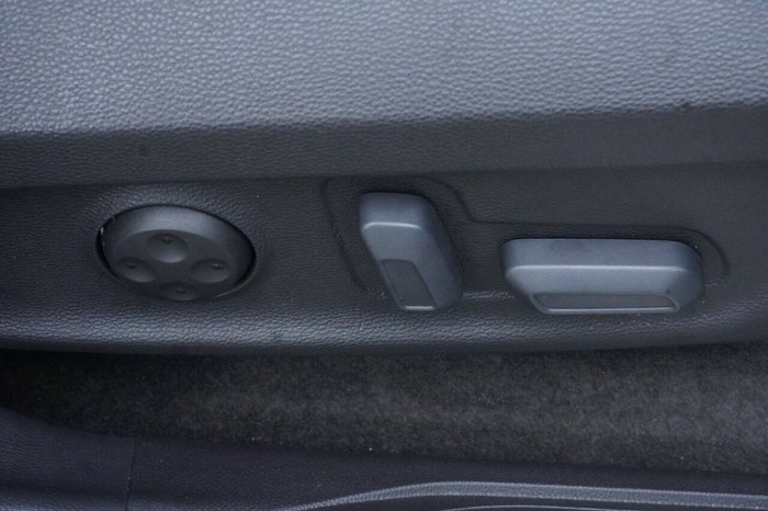 2024 LDV D90 Executive