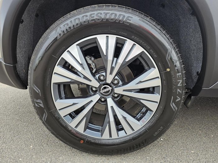 2024 Nissan X-TRAIL ST-L