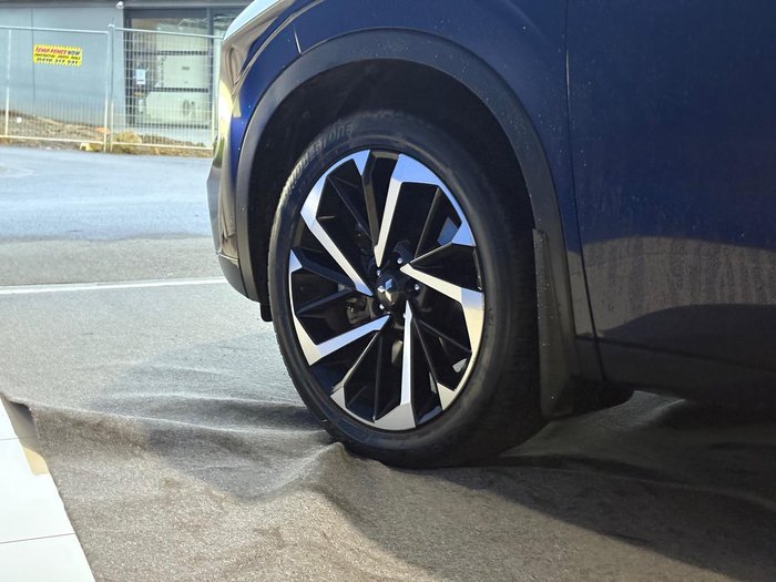 2022 Mitsubishi Outlander Exceed