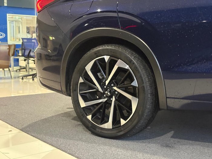 2022 Mitsubishi Outlander Exceed