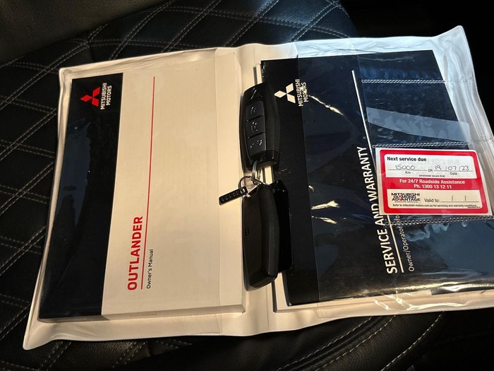 2022 Mitsubishi Outlander Exceed