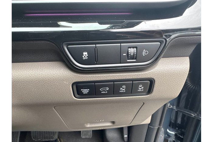 2024 Kia Carnival GT-Line