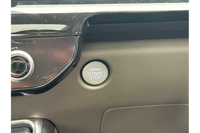 2024 Kia Carnival GT-Line