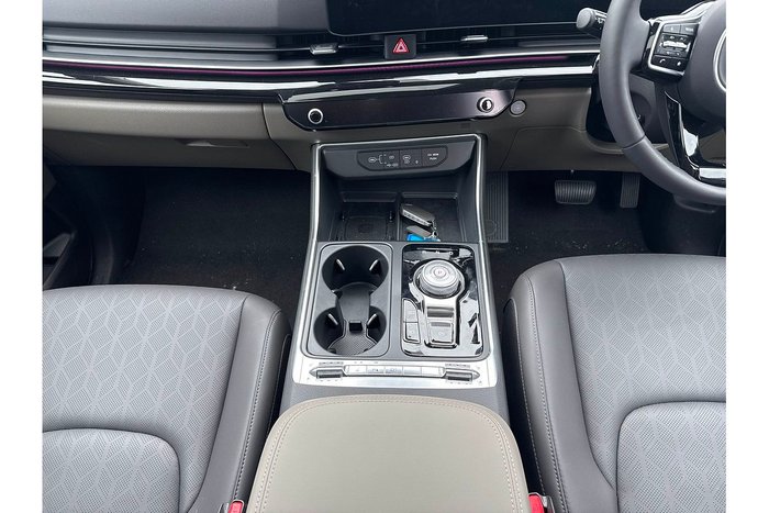 2024 Kia Carnival GT-Line