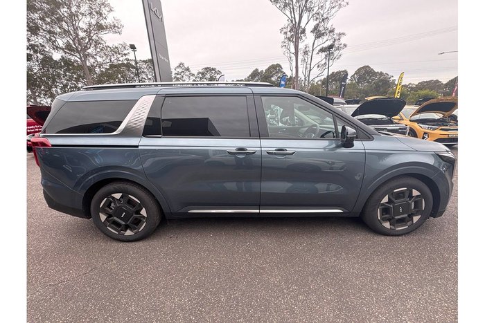 2024 Kia Carnival GT-Line