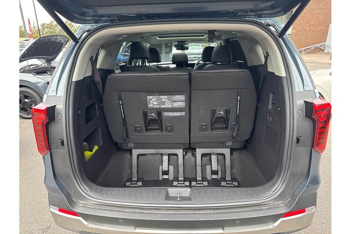 2024 Kia Carnival GT-Line