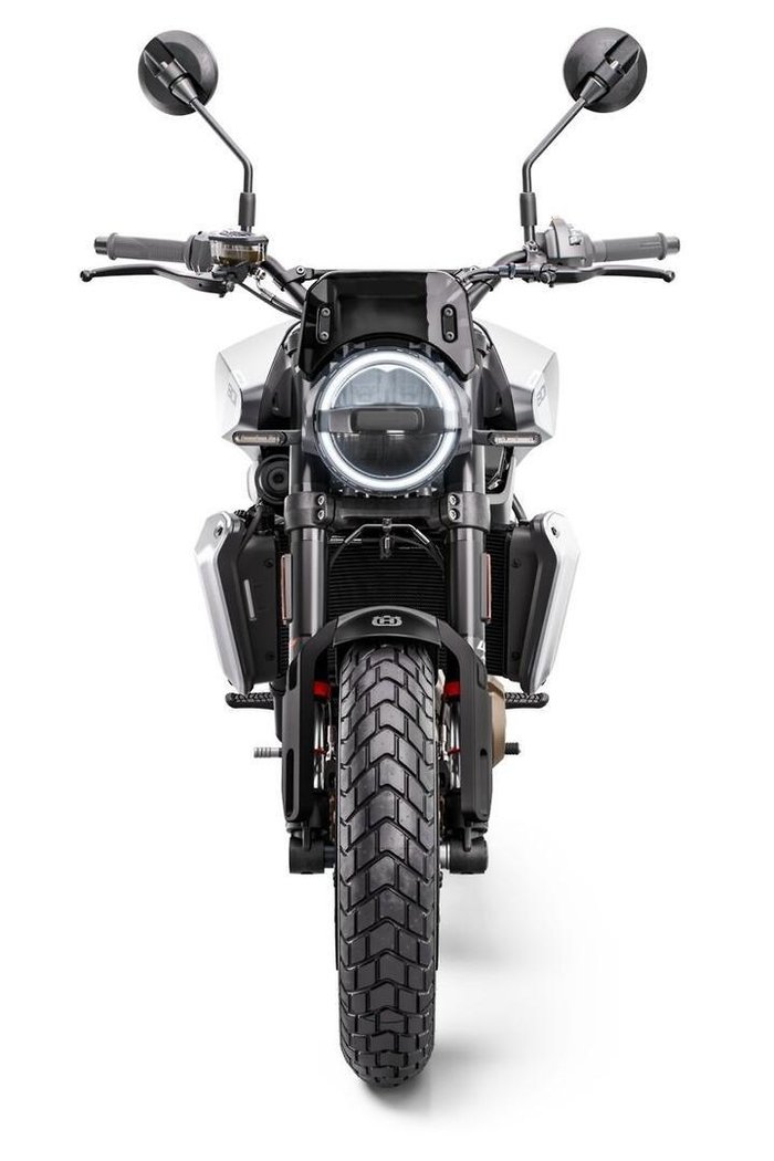 2024 Husqvarna SVARTPILEN 801 SVARTPILEN Black