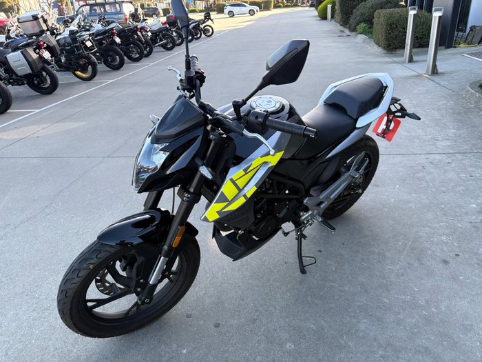 2021 CFMOTO 150 NK NEBULA BLACK