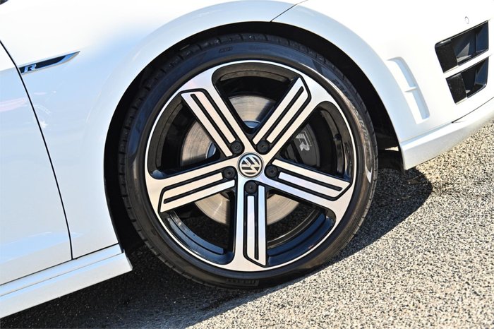 2016 Volkswagen Golf R