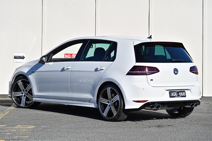 2016 Volkswagen Golf R