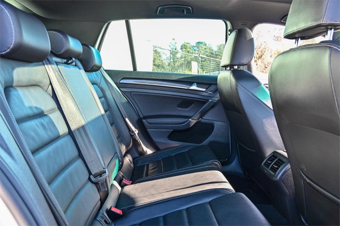 2016 Volkswagen Golf R
