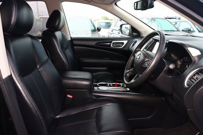 2019 Nissan Pathfinder ST-L