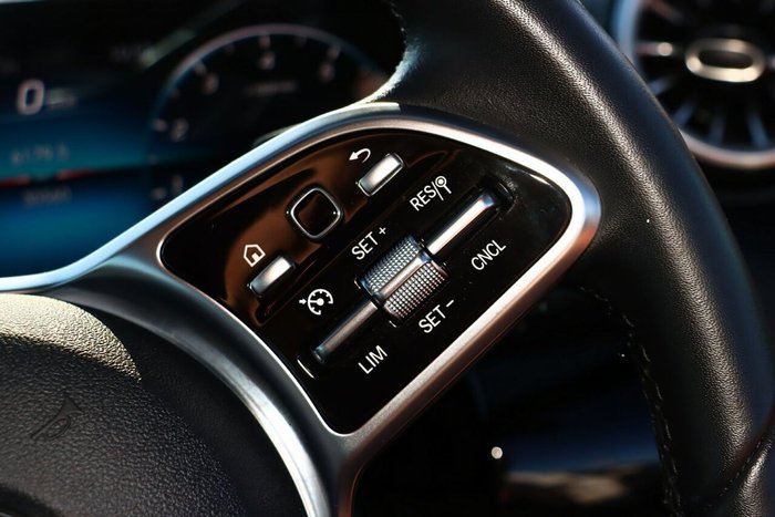 2022 Mercedes-Benz B-Class B180