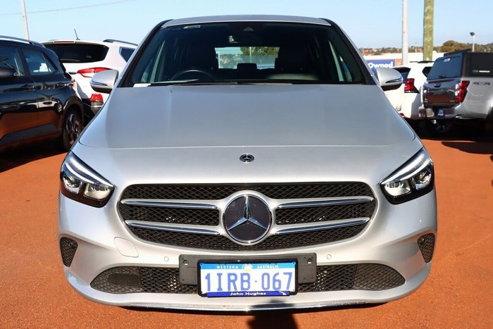 2022 Mercedes-Benz B-Class B180