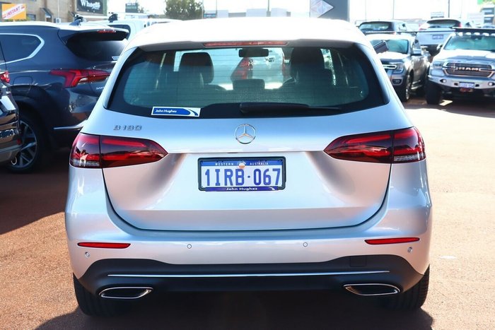 2022 Mercedes-Benz B-Class B180