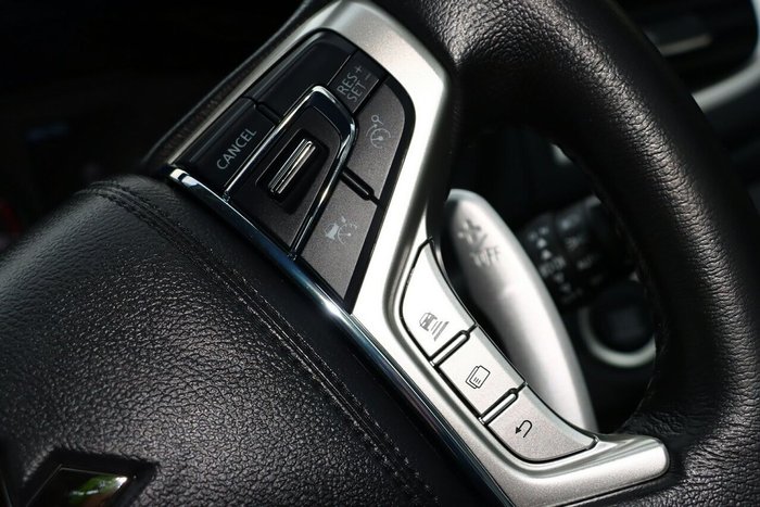 2024 Mitsubishi Pajero Sport GLS