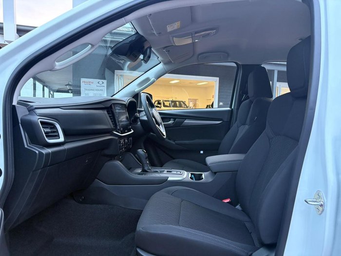 2025 Isuzu MU-X LS-M