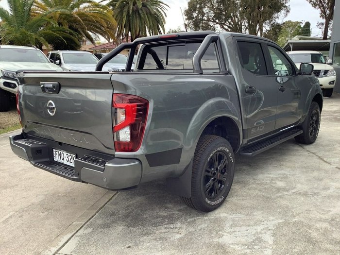 2024 Nissan Navara Black Edition