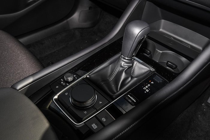 2025 Mazda 3 G20 Evolve