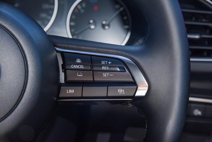 2025 Mazda 3 G20 Pure