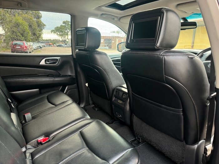 2017 Nissan Pathfinder Ti