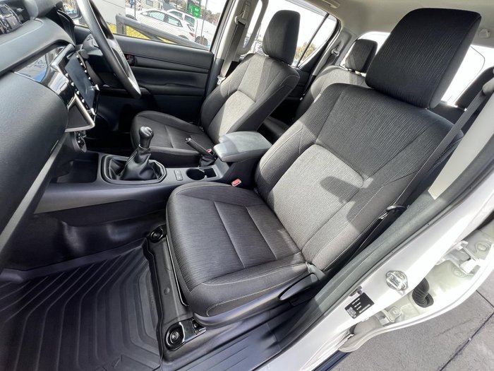 2022 Toyota Hilux SR Hi-Rider