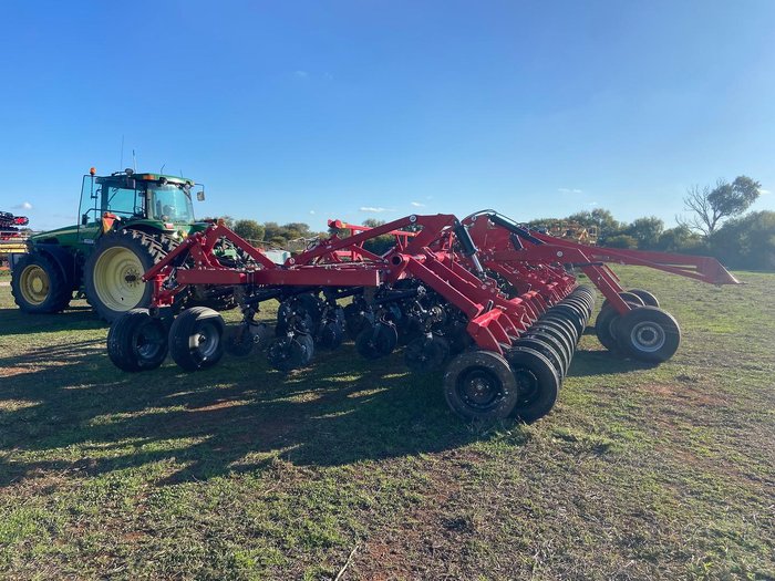 0 Massey Ferguson (Concord) Mf 9730-4010 Seeder Bar RED