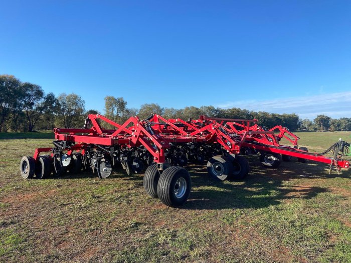 0 Massey Ferguson (Concord) Mf 9730-4010 Seeder Bar RED