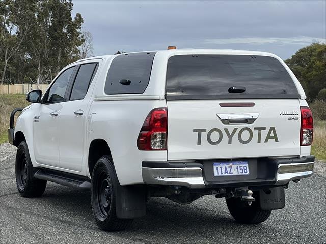 2018 Toyota Hilux SR5