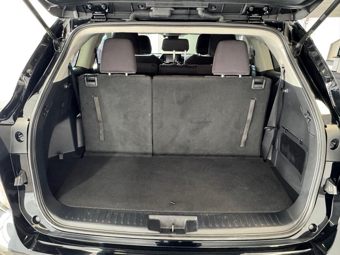 2022 Toyota Kluger GX