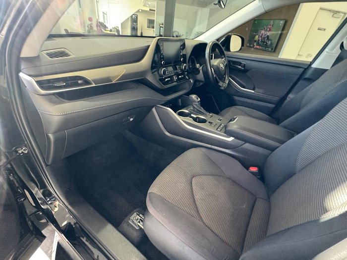 2022 Toyota Kluger GX