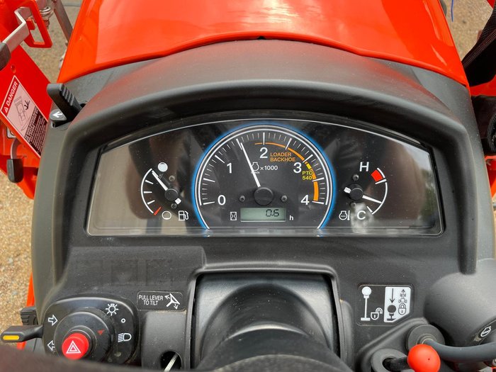 2025 Kubota Bx2680v-Au-1 26Hp Sub Compact Rops Tractor & La344 Loader