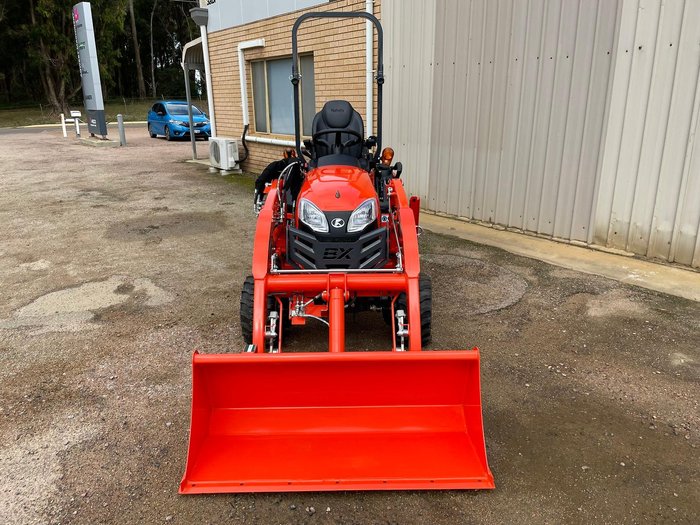 2025 Kubota Bx2680v-Au-1 26Hp Sub Compact Rops Tractor & La344 Loader