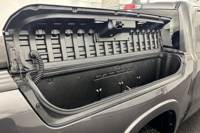 2022 RAM 1500 Laramie RamBox