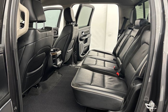 2022 RAM 1500 Laramie RamBox