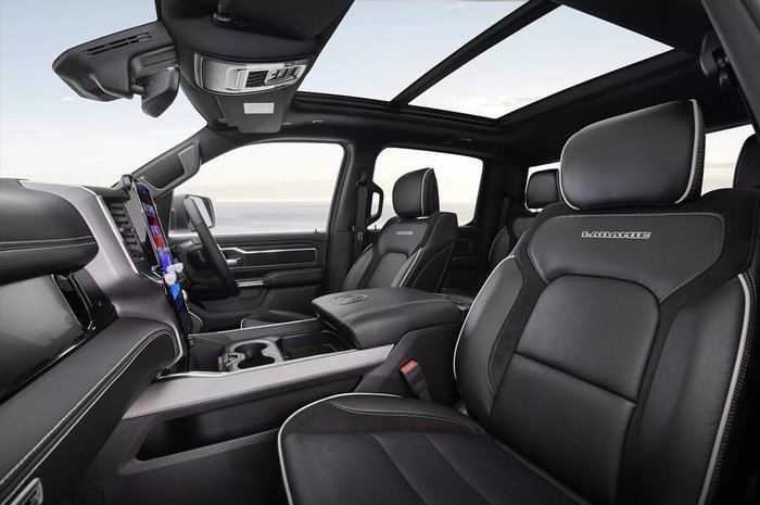 2025 RAM 1500 Laramie Sport Hurricane SO RamBox