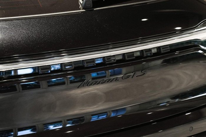 2022 Porsche Macan GTS