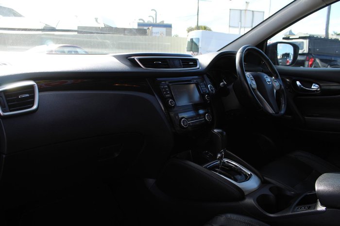 2016 Nissan QASHQAI Ti