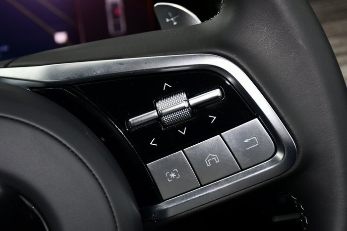 2025 GWM Cannon Alpha Lux PHEV