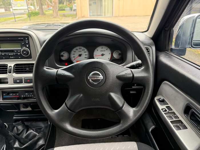 2011 Nissan Navara ST-R D22 MY10 4X4 Midnight Black