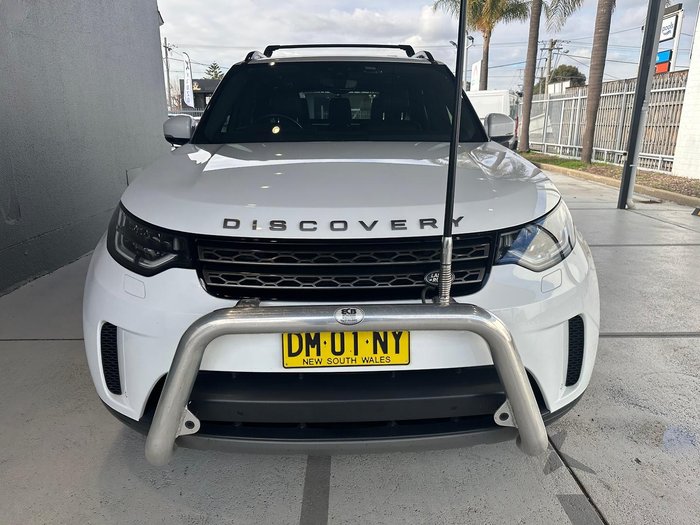 2017 Land Rover Discovery SD4 SE Series 5 MY17 4X4 Dual Range Fuji White