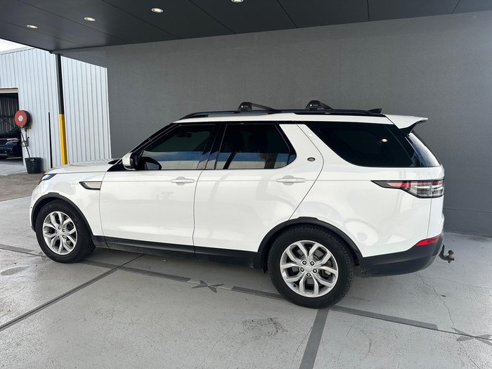 2017 Land Rover Discovery SD4 SE Series 5 MY17 4X4 Dual Range Fuji White