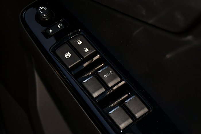 2025 Isuzu D-MAX X-TERRAIN