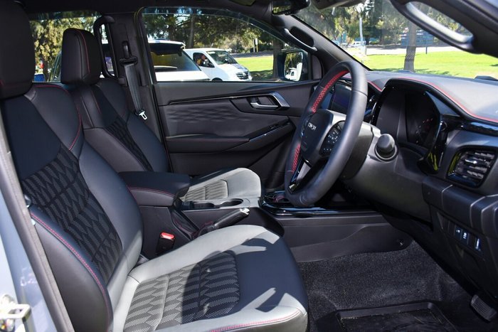 2025 Isuzu D-MAX X-TERRAIN